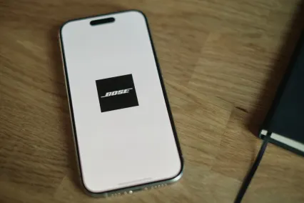 كازينو يونيفرسال سلوتس تطبيق الهاتف المحمول